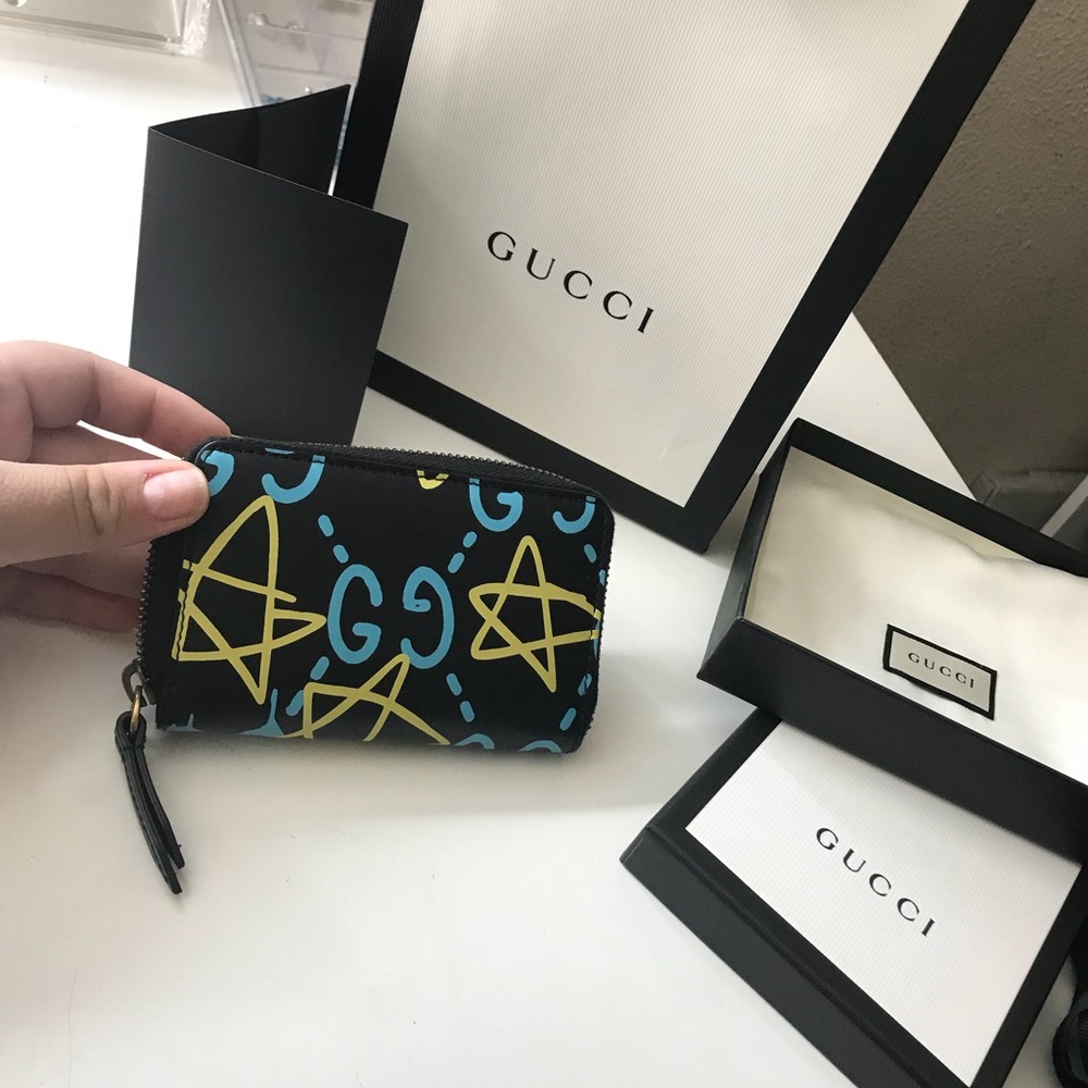 Gucci ghost zip around wallet